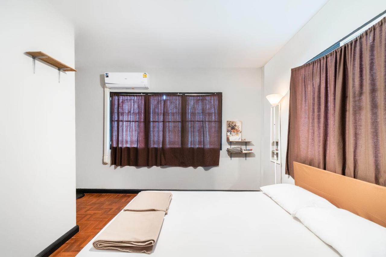 Oyo 677 Le Loftel Hostel Csiangmaj Kültér fotó