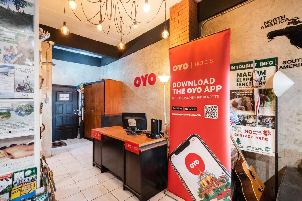 Oyo 677 Le Loftel Hostel Csiangmaj Kültér fotó
